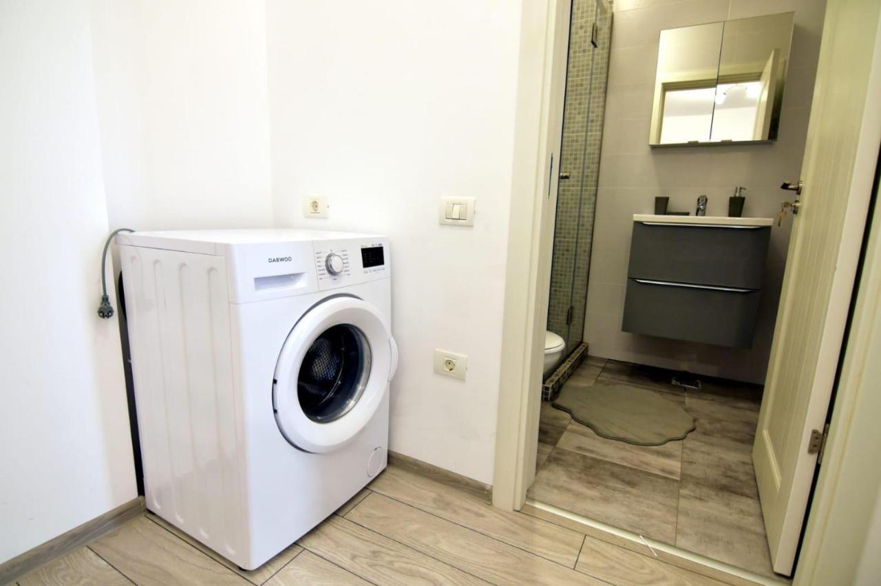 Cris Sunny Apartaments Năvodari Exterior foto
