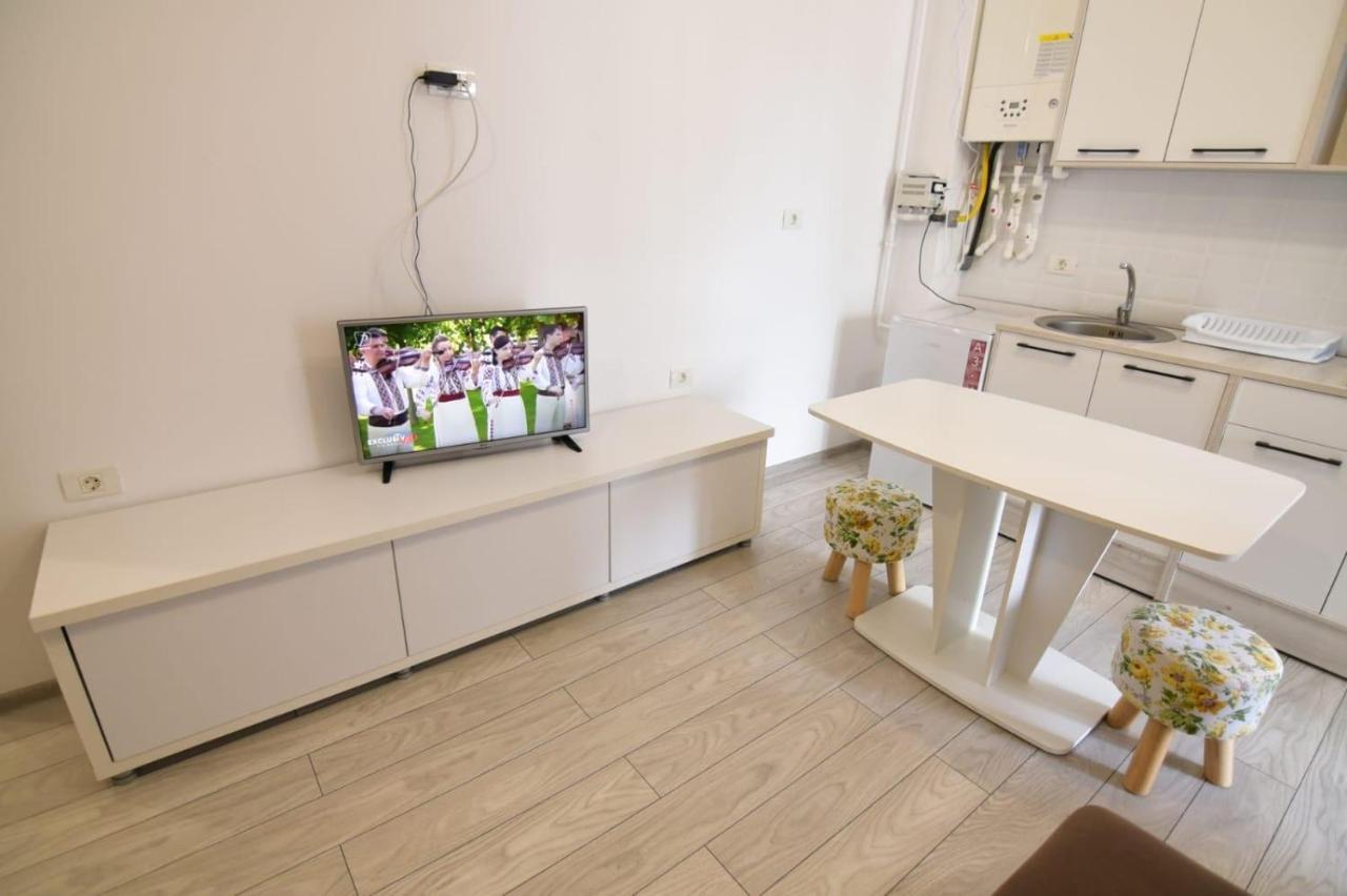 Cris Sunny Apartaments Năvodari Exterior foto